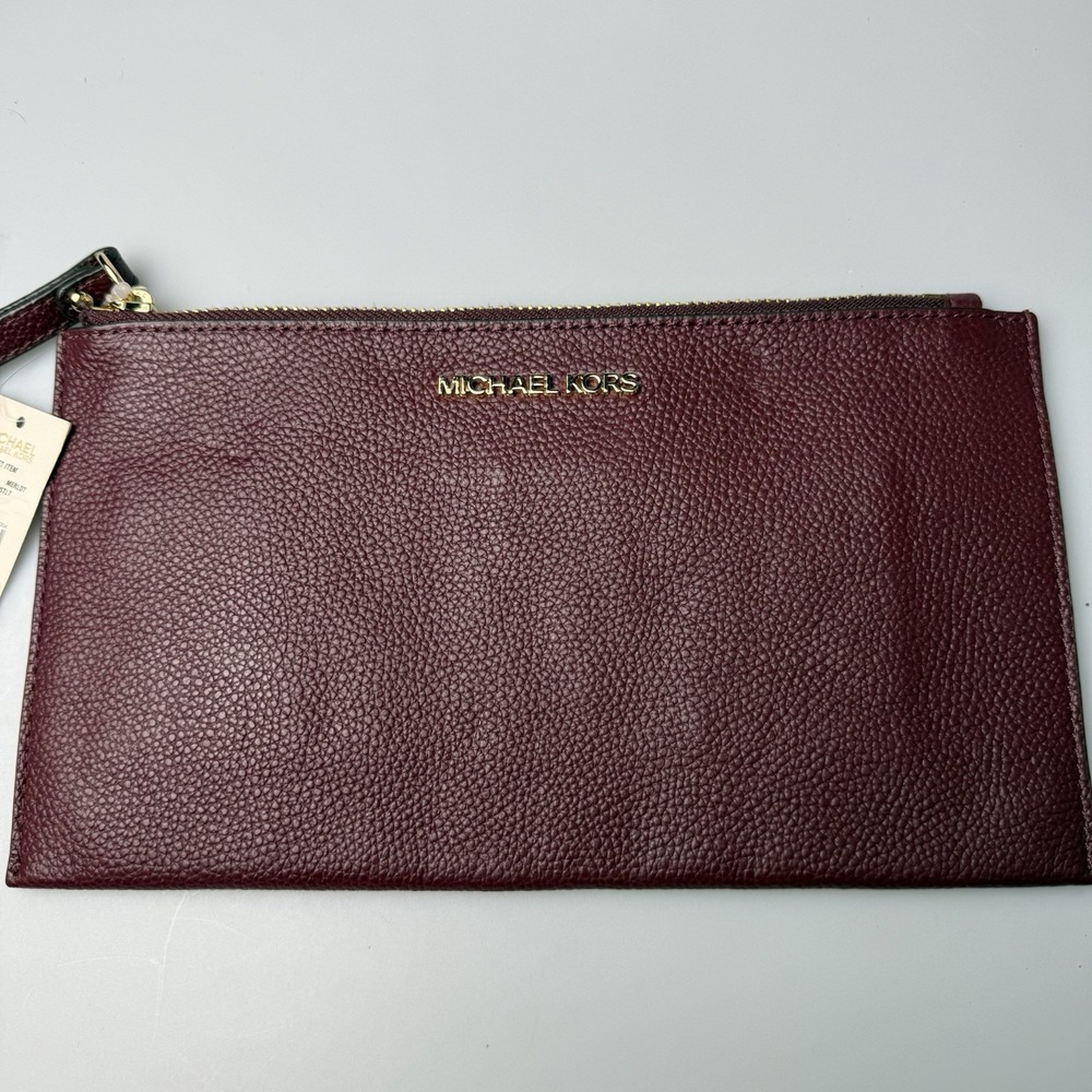 Michael Kors Lg Zip Clutch Wristlet Wallet Pebbled Leather Gold Logo BurgundyNWT